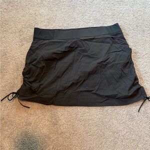 Columbia Black Ruched Skort